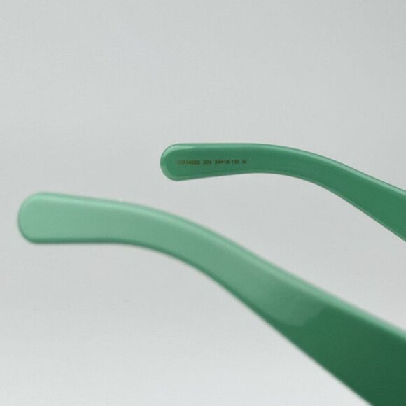 NEW Gucci GG1403S 004 Sage Green Gray Unisex Rectangle Sunglasses GG 1403S - Picture 10 of 11